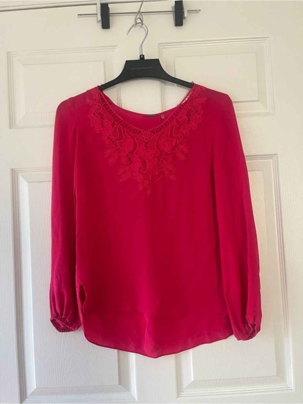 Ellie Tahari Ladies Floral Lace Yoke Long-Sleeve Blouse - Fuchsia Pink